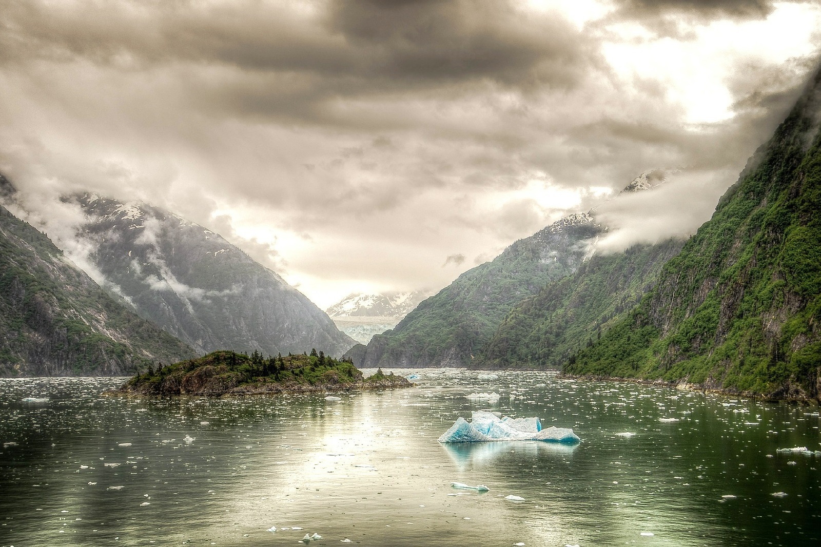 アラスカの美しい風景 World Web Magazine 世界の美しい風景