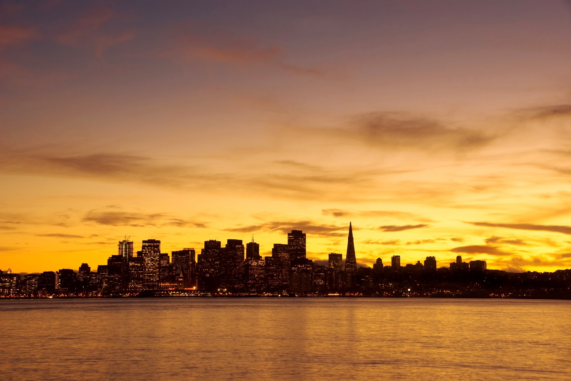 世界の夕暮れの風景　アメリカ　サンフランシスコの夕暮れ
